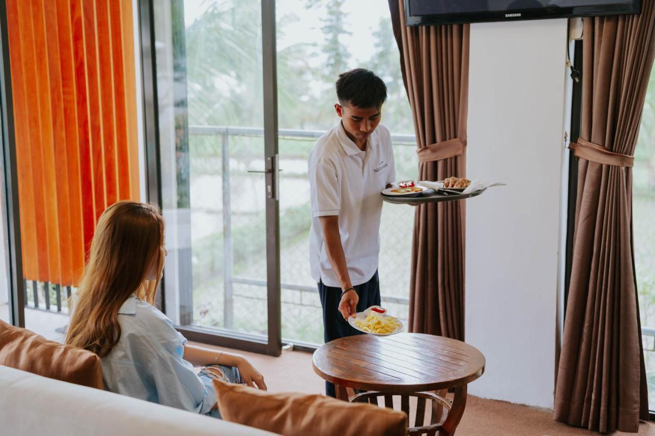 Nirvana Hotel Resort Tetebatu Extérieur photo