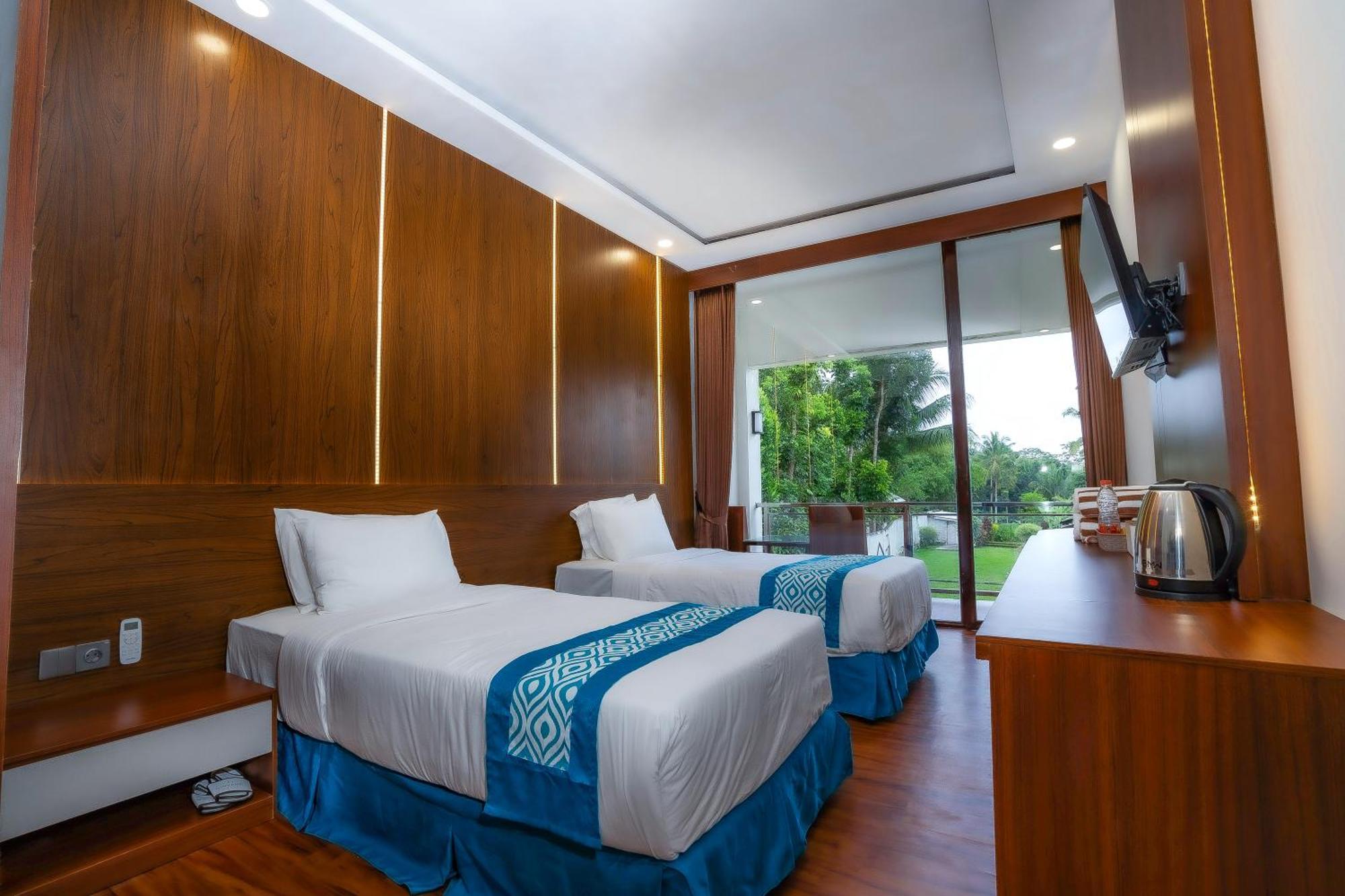 Nirvana Hotel Resort Tetebatu Extérieur photo
